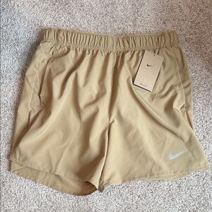 Men’s Size Small Nike Challenger Running Shorts Lined Gold DV9363-297